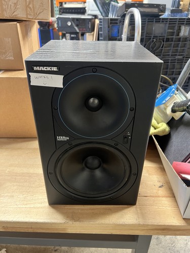 Mackie hr824 high resolution - high,