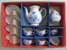 Dinette ancienne Service en