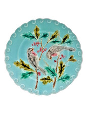 Assiette en barbotine à