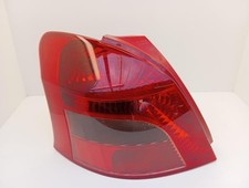 Feu arriere principal gauche (feux) TOYOTA YARIS 1.4D-4D Luna Pack 815610D110