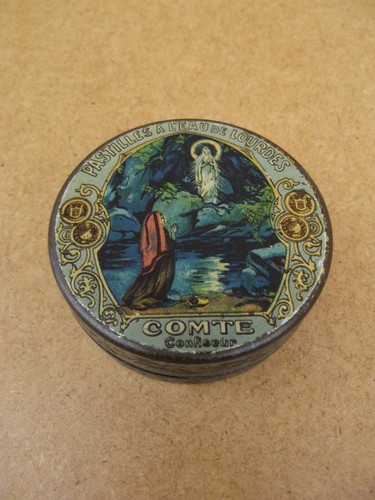 Ancienne boîte tôle - boîte,