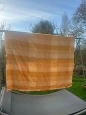 🟨 Grande couverture vintage