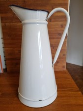 Grand broc vintage tole - grand, en