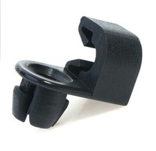 Attache clips support - clips, capot