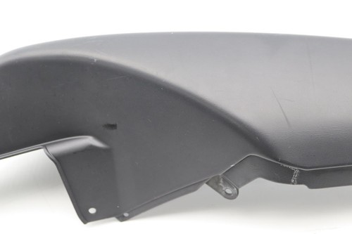 Coque arrière droite suzuki - arrière,