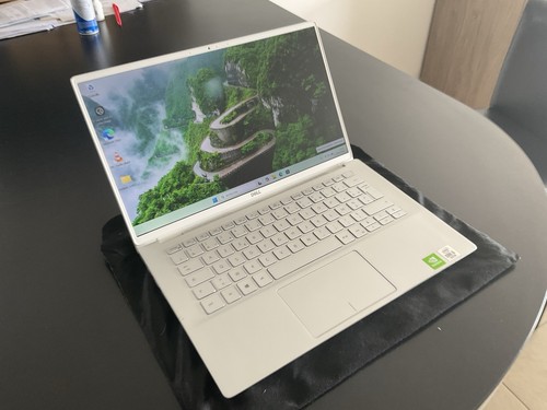 Portable inspiron 7490 - pc, tbe