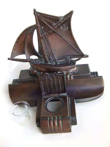 Magnifique plumier encrier