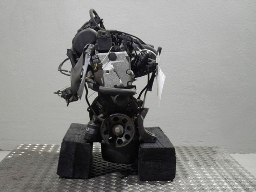Moteur sans pièces - , (essence)