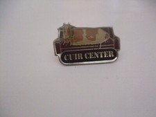 PINS  MAGASIN CUIR CENTER    VACHE