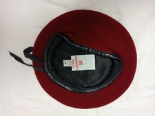 BERET ROUGE TAP MLE 1952