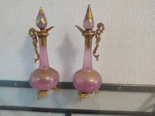 Paire d'aiguières en opaline