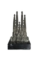 Sculpture de la Sagrada Família de Gaudi - Métal et Marbre - Barcelone