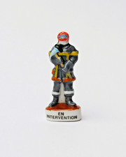 cyb - Fève  Pompier en intervention  -v11