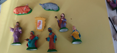 Creche santons plastique - creche, 8-10