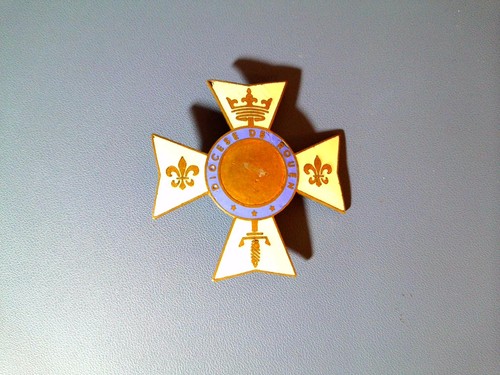Ancien insigne croix - insigne, /