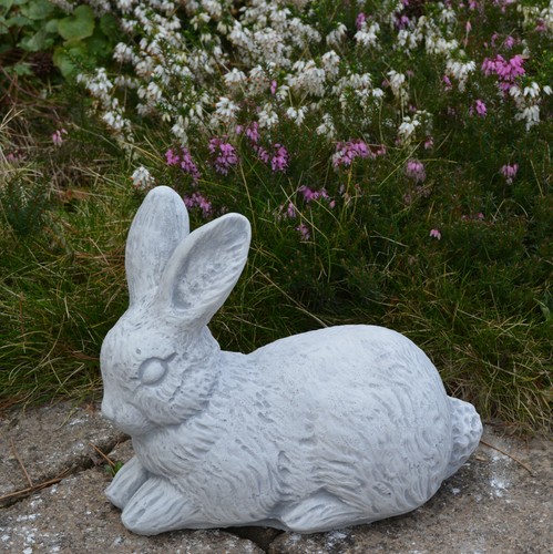 Lapin couché - , pâques