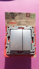 Legrand 96668 - Interrupteur Variateur NILOE 400W 2 Fils GRIS ARGENT ALUMINIUM