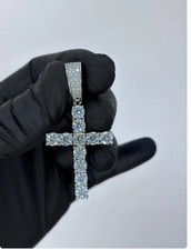 Pendentif croix femme FN en or