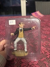 FIGURINE HERGÉ TINITN  AVEC SON PASSEPORT  - MAXIME LOISEAU