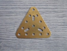 MECCANO: plaque triangulaire 6cm - réf 76