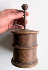 atypique boite circulaire en