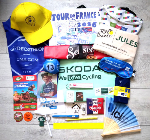 Lot objet neuf tour - lot, 25
