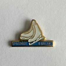 73 - Pin's PATINOIRE D'ORLEANS - PATINAGE ARTISTIQUE PATINS SUR GLACE
