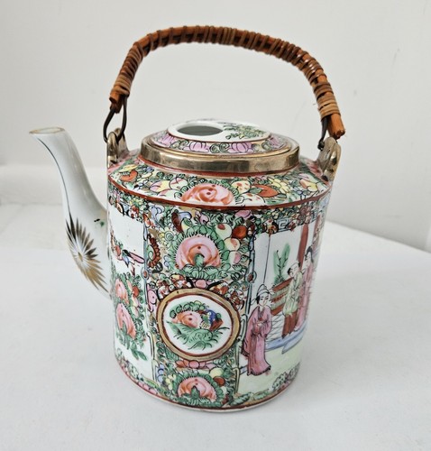 Theière vintage porcelaine - ,