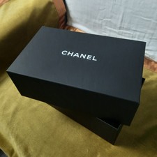 Boite CHANEL vide 30x19x11.50