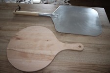 2 Pelles à pizza à gâteau en acier inoxydable et bois  pour la cuisson au four
