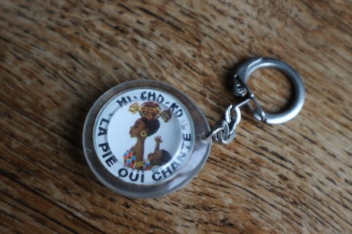 Ancien porte cle publicitaire - cle,
