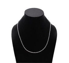 Collier de perles à facettes