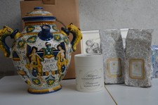 Vase en céramique et produits