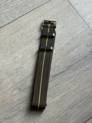 Bracelet montre nato neuf - de,