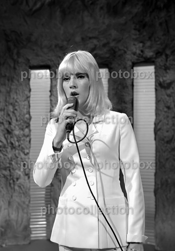 Sylvie vartan exclusive - sylvie,
