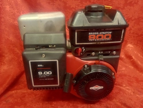 Briggs and stratton 900 - and, intek