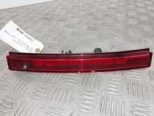 Feu arriere stop central