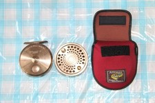 Moulinet de pêche à la mouche léger Daiwa Alltmor X 300D