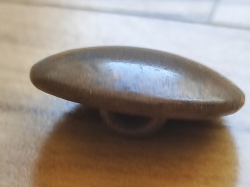 Ancien bouton laton - ancien,