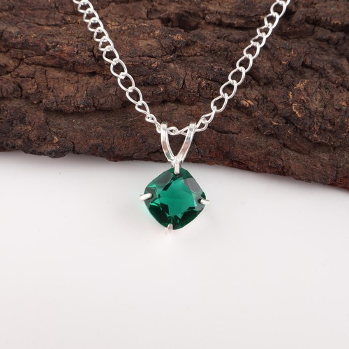 Pendentif pierre précieuse - , en