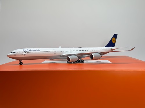 Lufthansa airbus a340 - lufthansa,