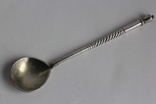 Petite cuillère à caviar