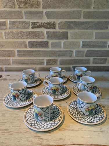 Ensemble tasses et - ensemble, de