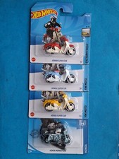 Lot 4 Honda Super Cub C125