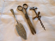 Lot de 3 anciens objets cuisine en métal