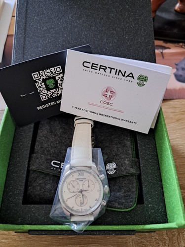Montre certina femme - montre, lite