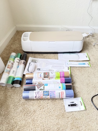 Cricut maker cutting - maker, machine