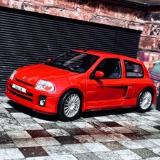 1/18 EAGLE Renault Sport Clio