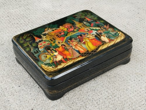 Boite russe peinture palekh - boite,