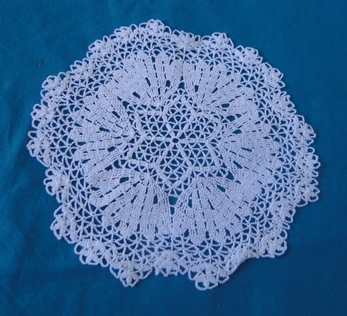 Napperon rond ancien - , coton